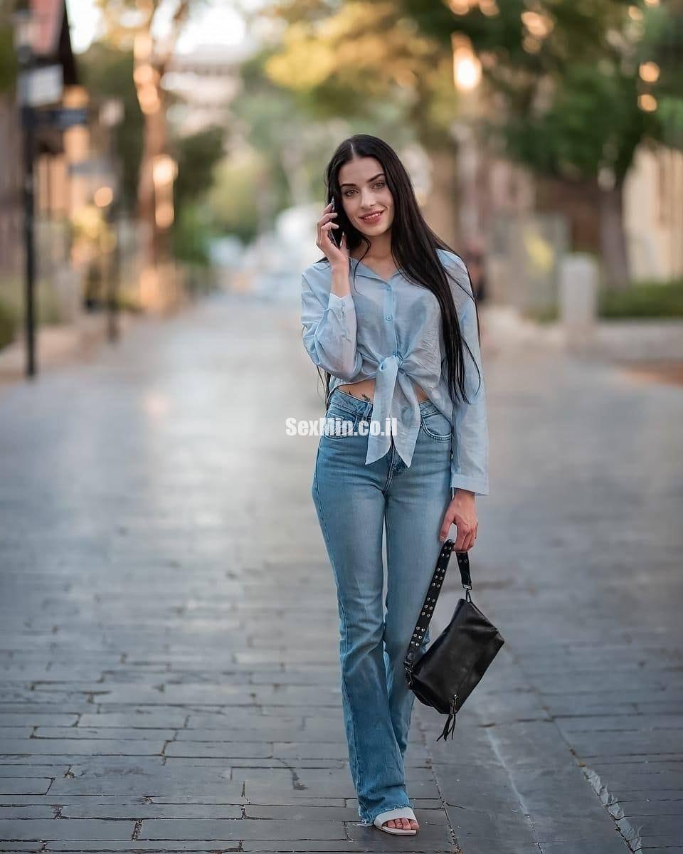 ליזה – מעסה סקסית מטריפה חטובה בת 25 – תל אביב - תמונה 4